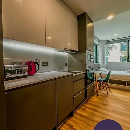 Yugo Explore - Ardcairn House