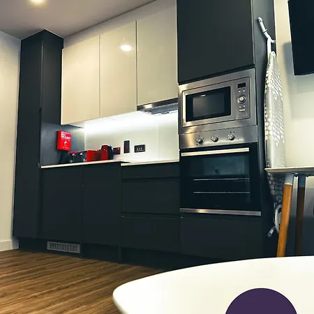 דירה Yugo Explore - Ardcairn House *