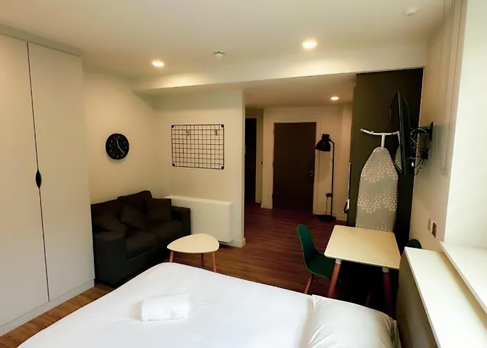 Yugo Explore - Ardcairn House Apartament *